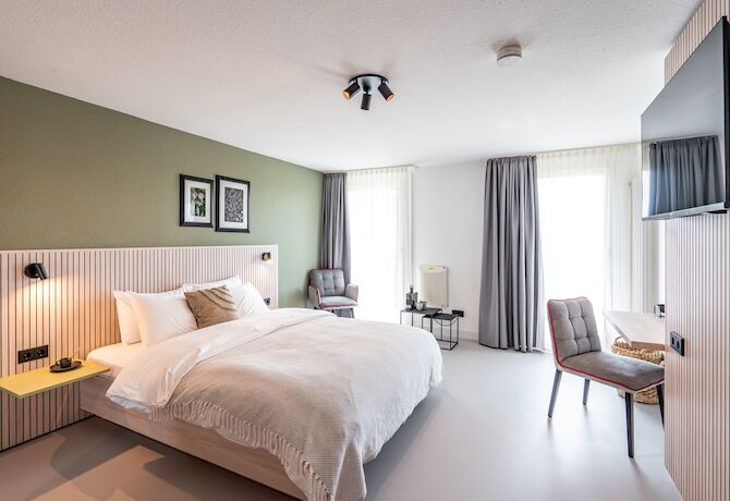 Stuub Hinterzarten Dzm Bett Wohnbereich 2